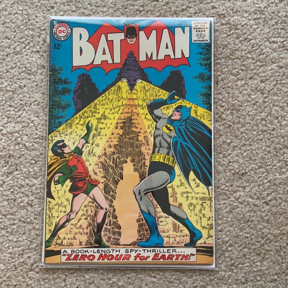 DC Batman Comic Zero Hour for Earth! No. 167 November 1964 Silver Age